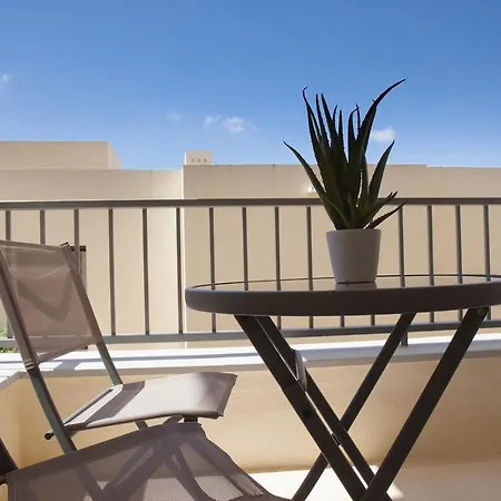 Luxury 2 Bedroom Sauna Gym Pools Jacuzzi Marbella
